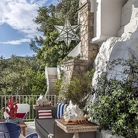 Maison La Minervetta Hotel 4*