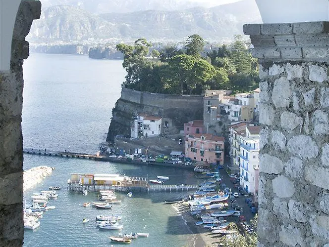 梅森米纳维塔酒店