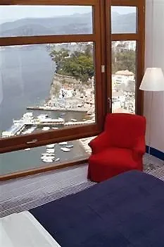 Ξενοδοχείο Maison La Minervetta 4*
