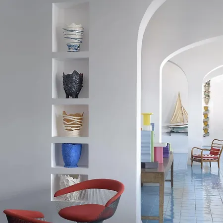 Ξενοδοχείο Maison La Minervetta 4*
