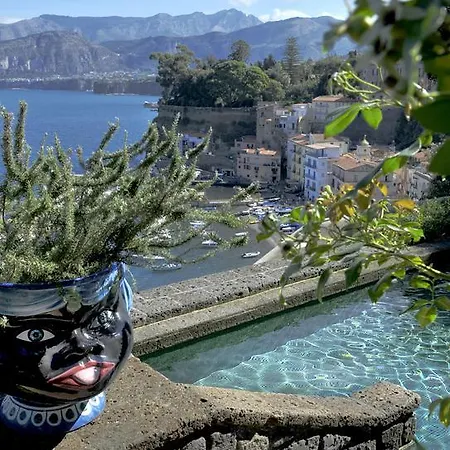 Maison La Minervetta Hotel 4*